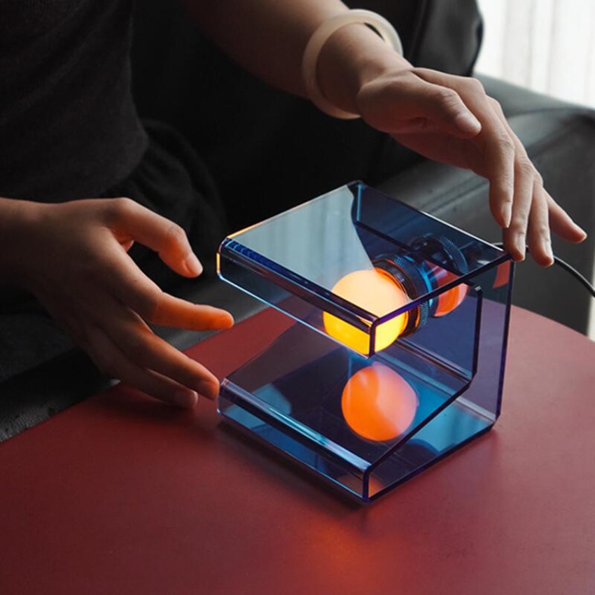Lampu Meja Kubus Akrilik Moder - Desk Setup Minimalist ulasan dan harga