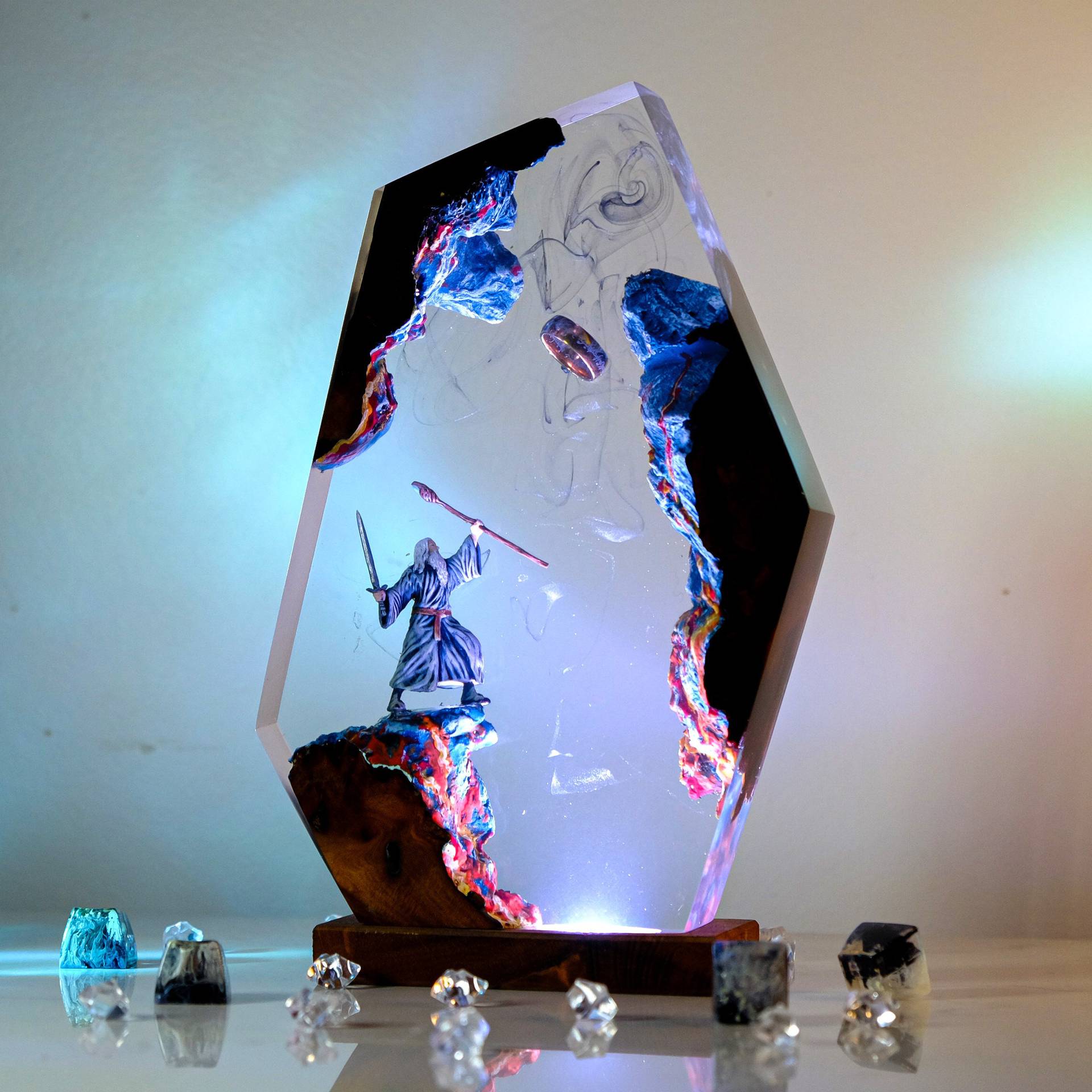 Lampu Resin Figur Adegan Film  - Desk Setup Lamp ulasan dan harga