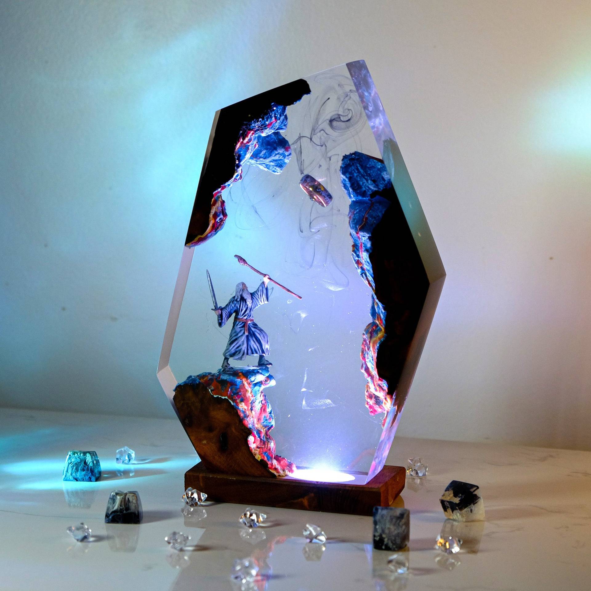 Lampu Resin Figur Adegan Film  - Desk Setup Lamp ulasan dan harga